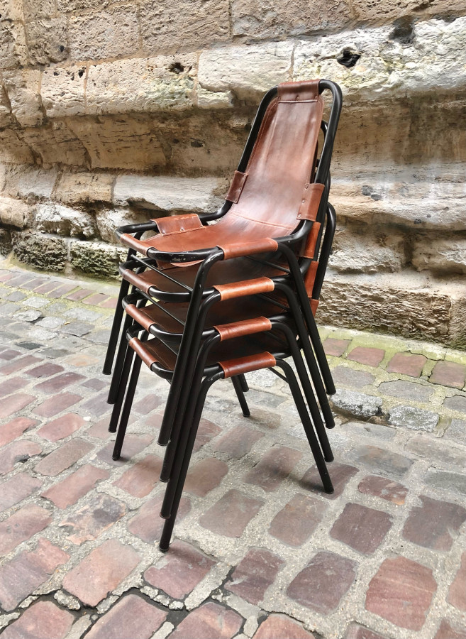 Set de 4 chaises tubulaires par Charlotte Perriand