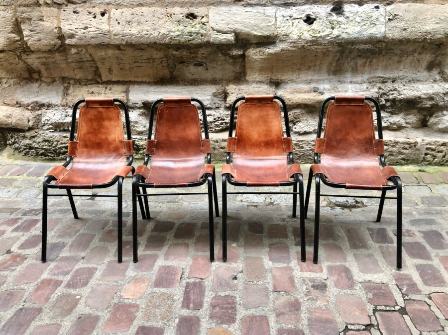 Set de 4 chaises tubulaires par Charlotte Perriand