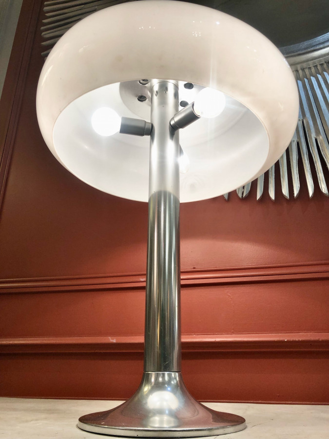 La fabuleuse lampe champignon XL Mid-Century par Egon Hillebrand