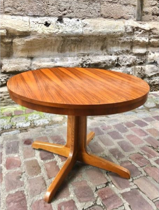 Table ronde ou ovales avec allonges en noyer américain