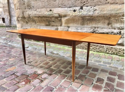 Table scandinave des années 50’