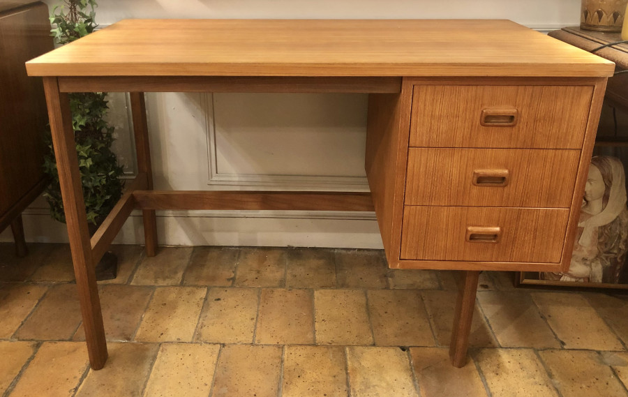 Bureau scandinave à caisson double face