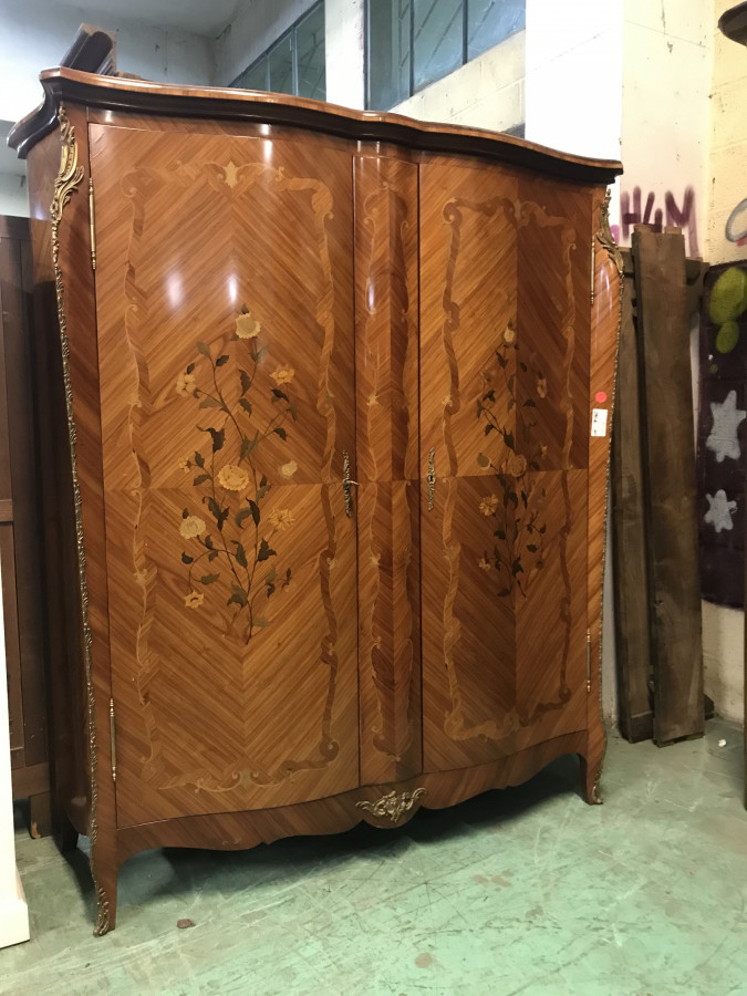 Armoire en Marqueterie