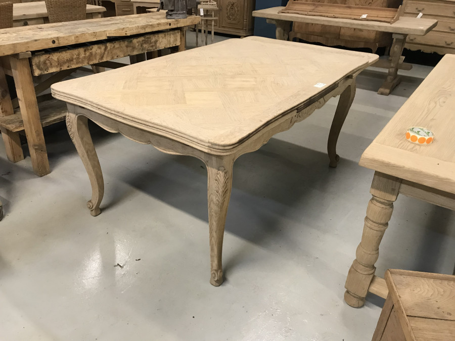 Table Régence décapée avec deux allonges