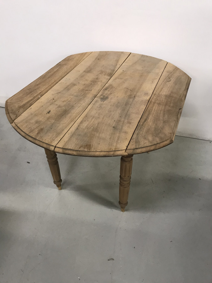 Table à volets décapée