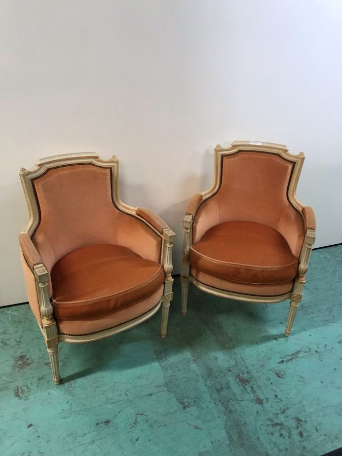 Paire de fauteuils orange Louis XVI