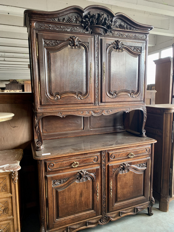 Buffet de style normand en chêne