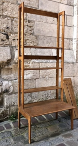 Etagère