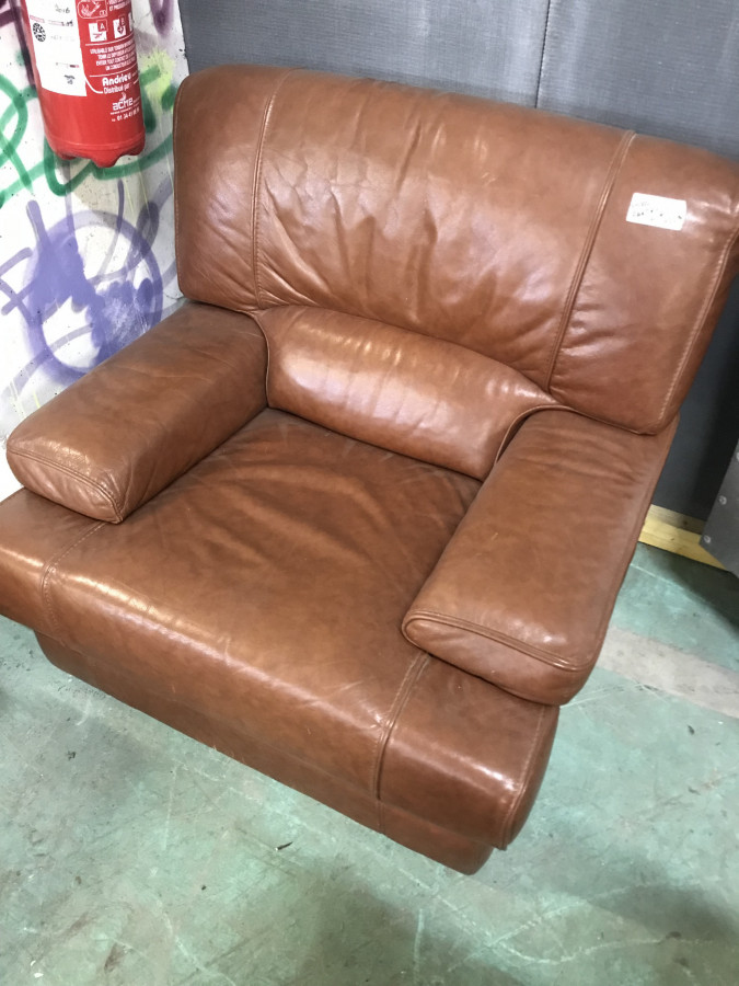 Fauteuil en cuir