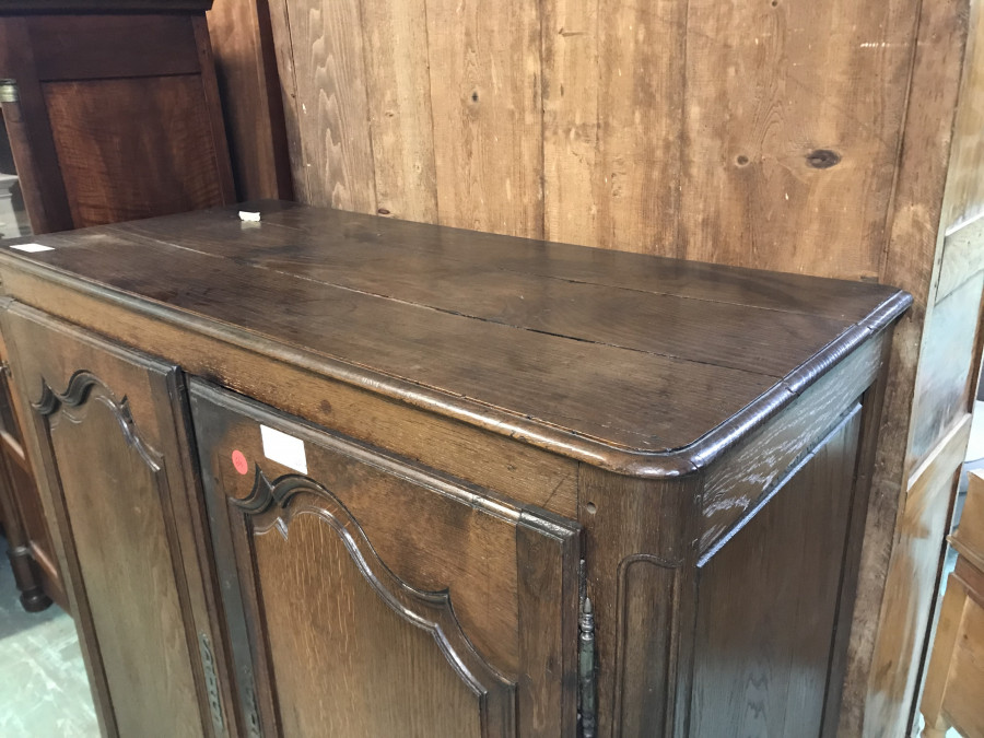 Buffet rustique en Chêne