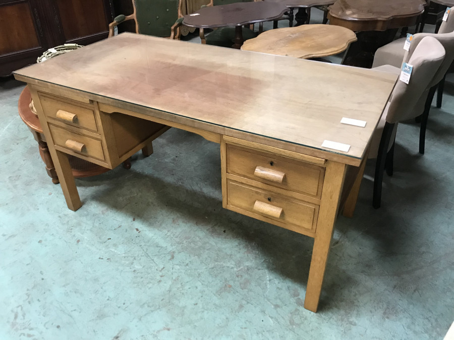 Bureau des années 40 en chêne