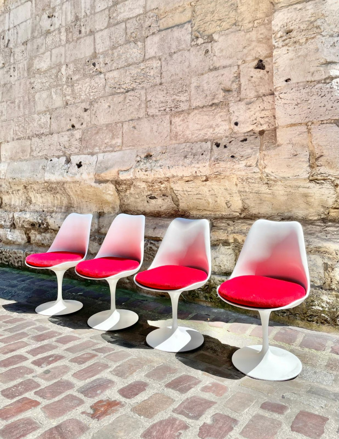 Série de 4 chaises Eero Saarinen
