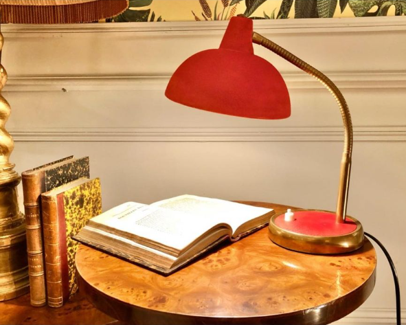Lampe de bureau vintage rouge et or