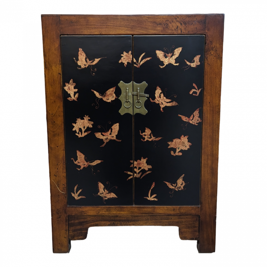 Petite armoire de style asiatique