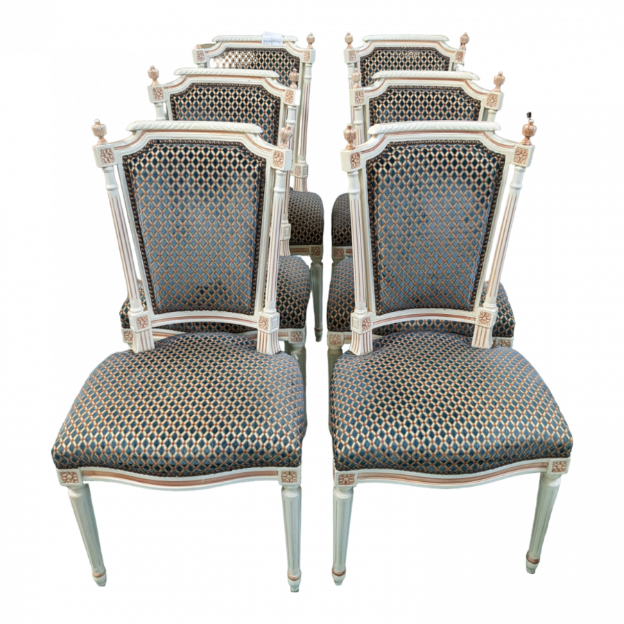 Serie de 6 chaises laquée blanches de style Louis XVI