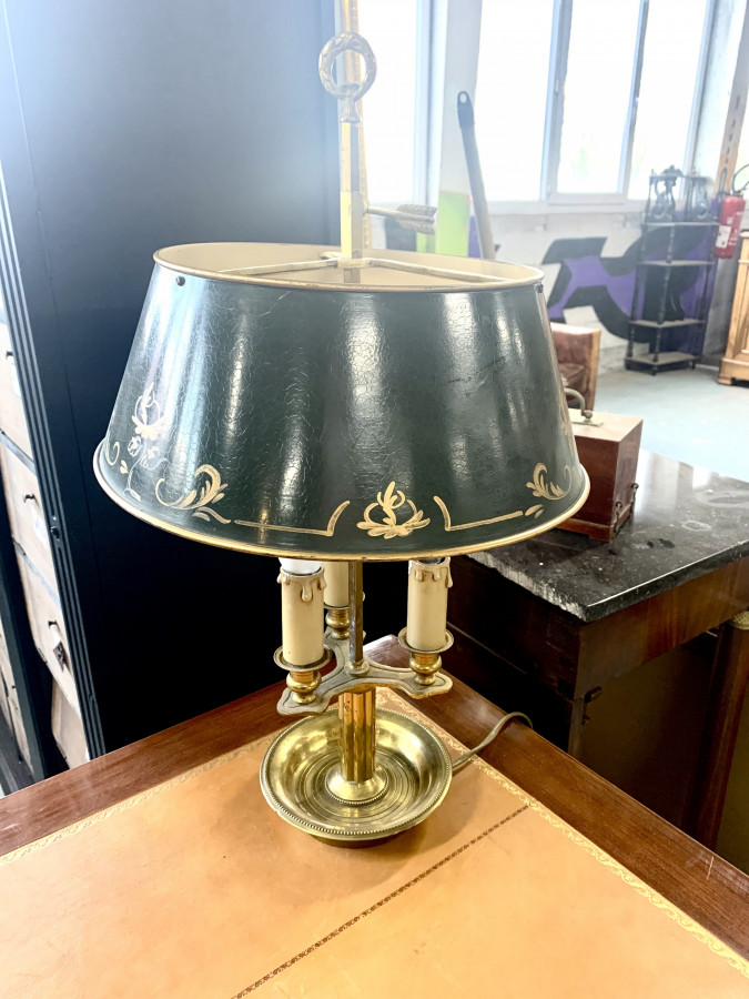 Lampe bouillotte abat-jour en tôle peinte