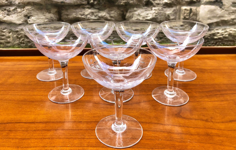 Série de 8 coupes de champagne en cristal