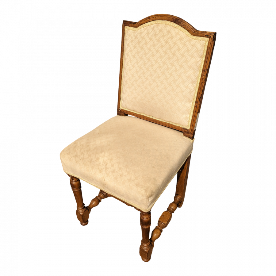 Chaise de style Louis XIII