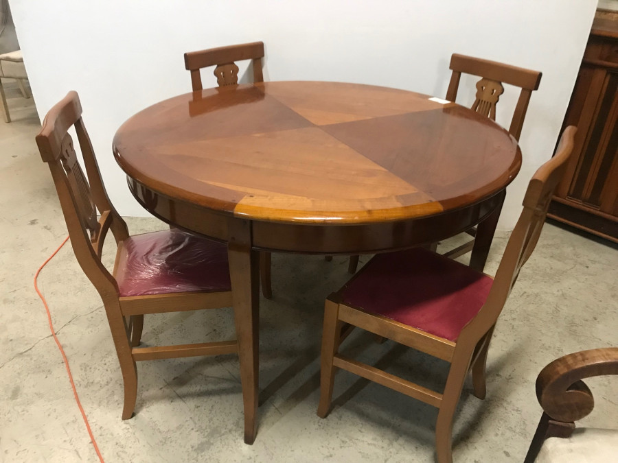Table en merisier avec allonges