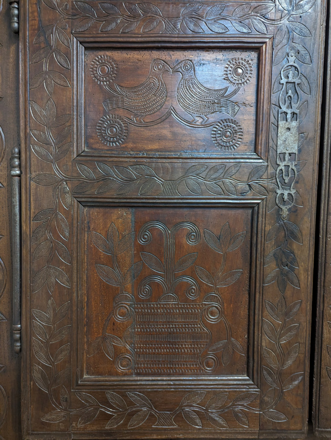 Armoire Art Populaire Breton