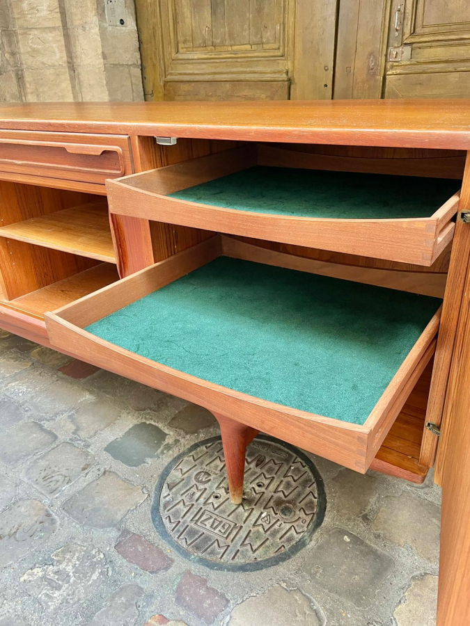 Enfilade en Teck de Johannes Andersen