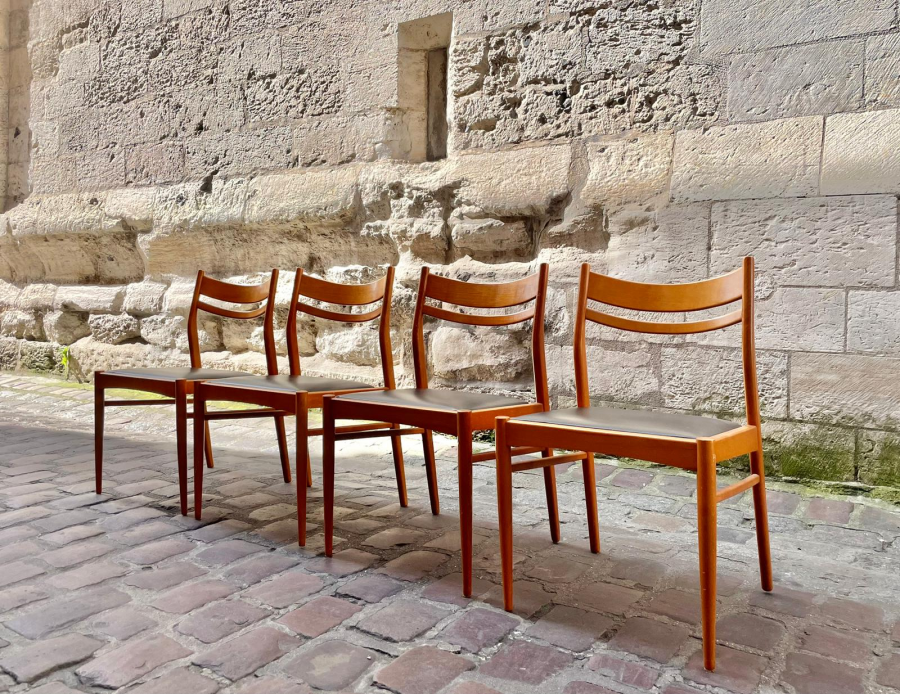Série de 4 Chaises scandinaves