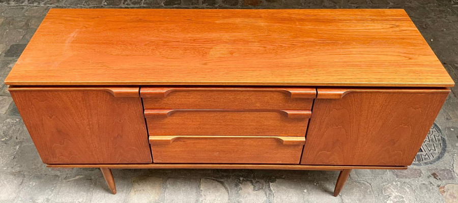 Petite Enfilade scandinave en Teck