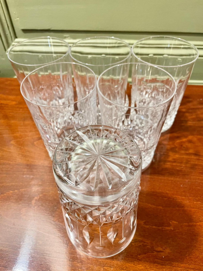 Service de grands verres à whisky en cristal
