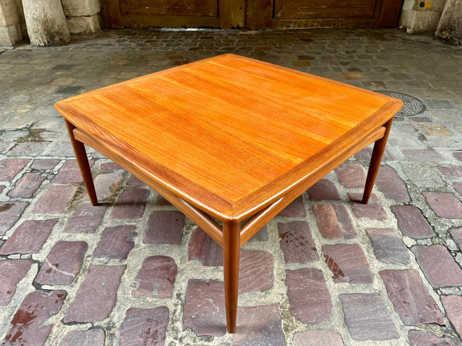 Table basse GPLAN En teck 60'