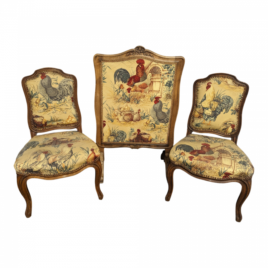 Paire de fauteuil et écran de cheminé de style Louis XV