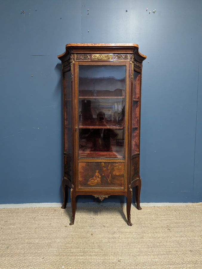 Vitrine style Napoléon III plaquage Acajou