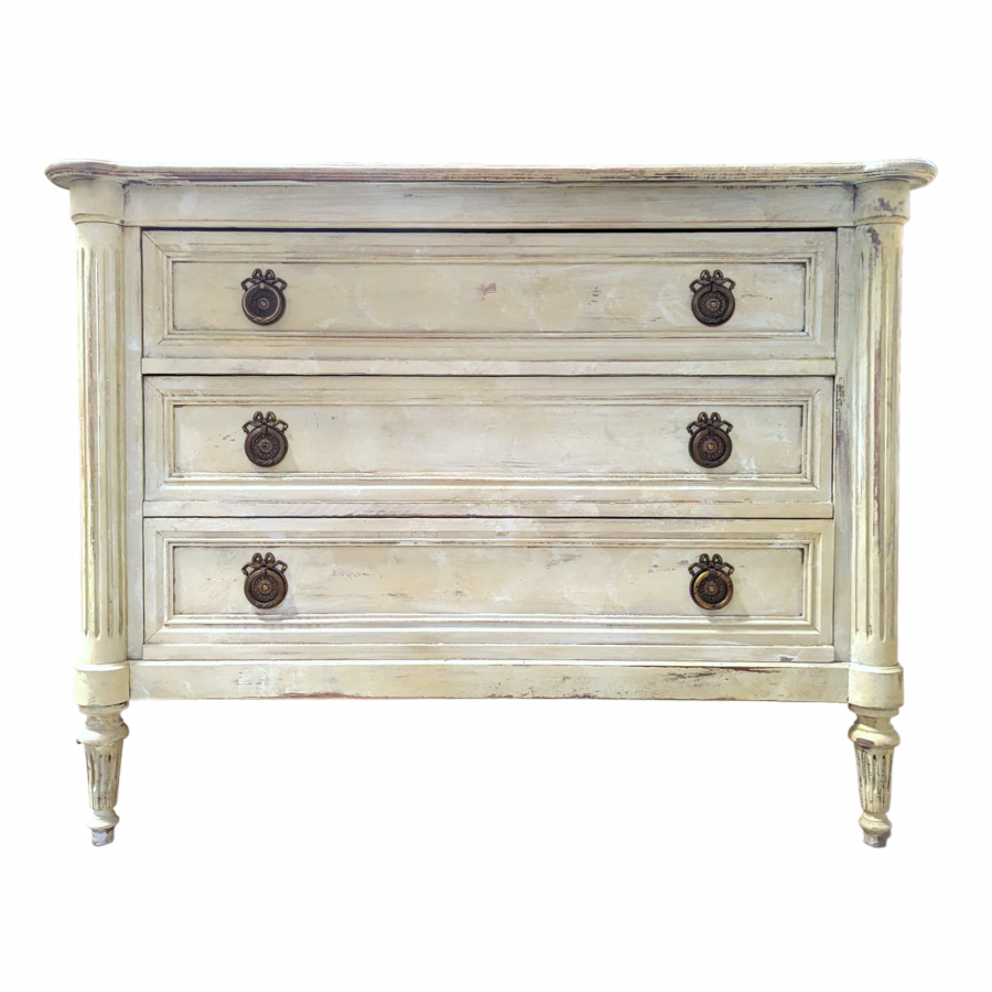 Commode de style Louis XVI patinée