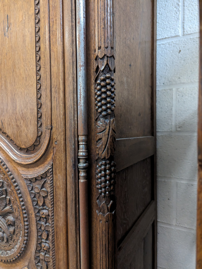 Armoire de mariage de Caen en chêne