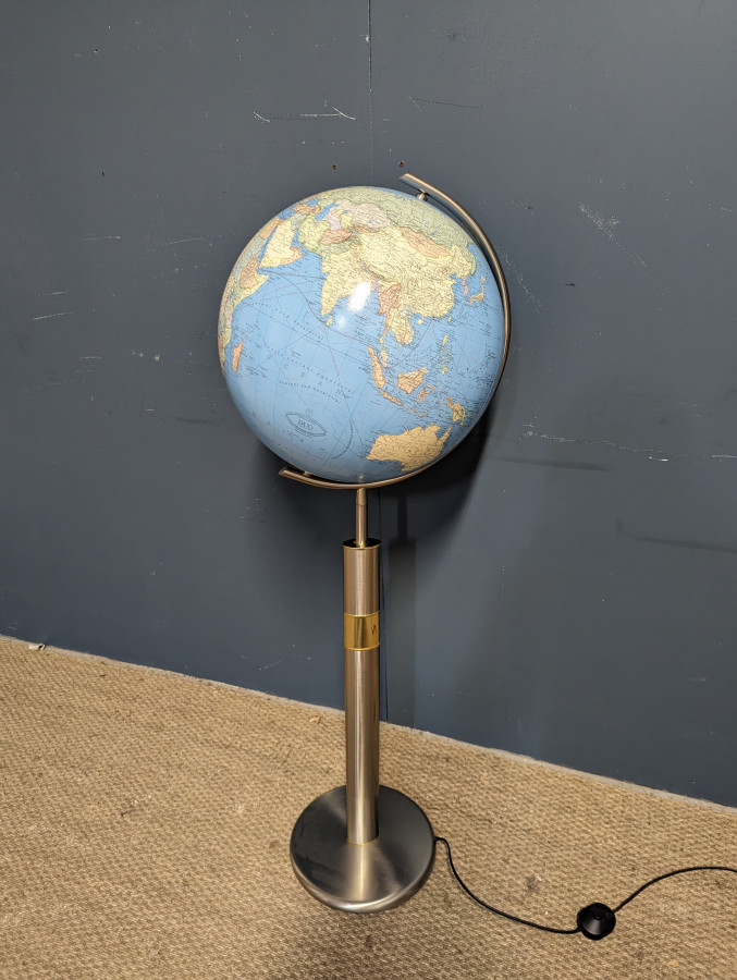 Globe Map Monde années 80