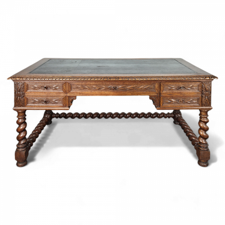 Bureau de style Louis XIII en chêne à colonnes torsadées
