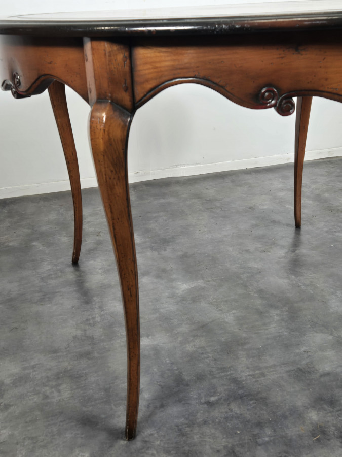 Table de style Régence en Merisier