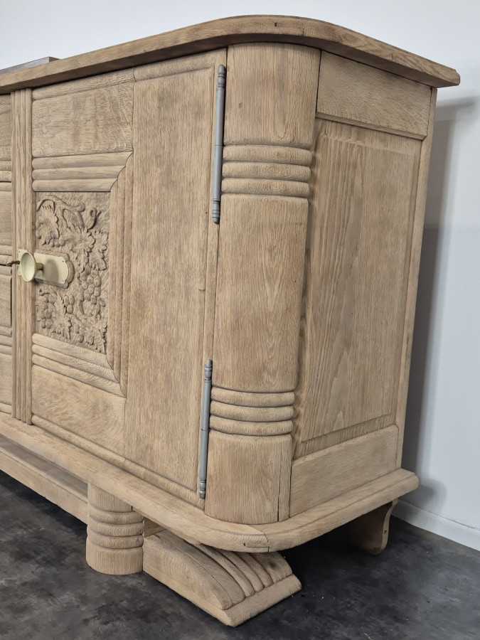 Buffet brutaliste en Chêne DLG Dudouyt