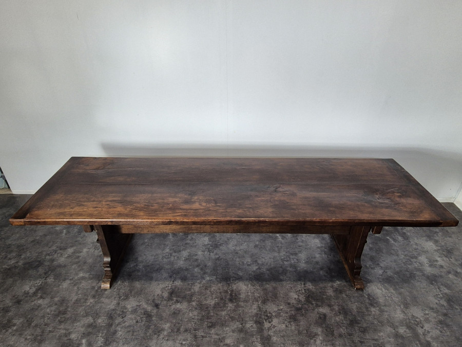 Table de Monastère en Orme Massif