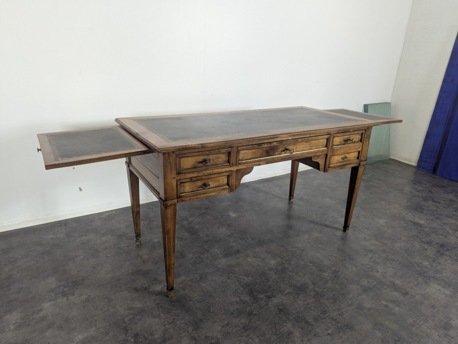 Bureau de style Directoire