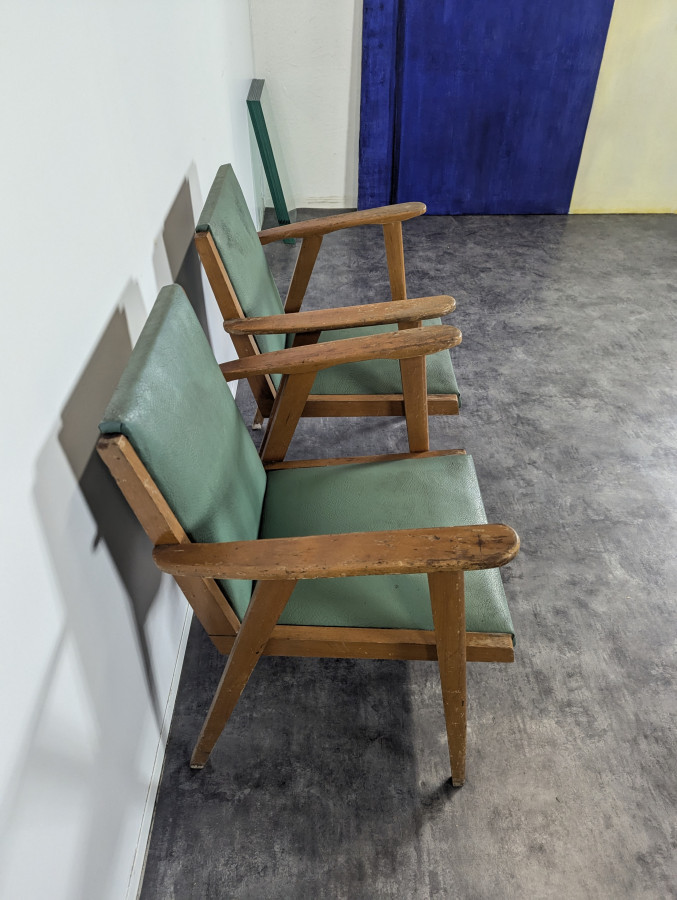 Paire de fauteuil pieds compas années 50