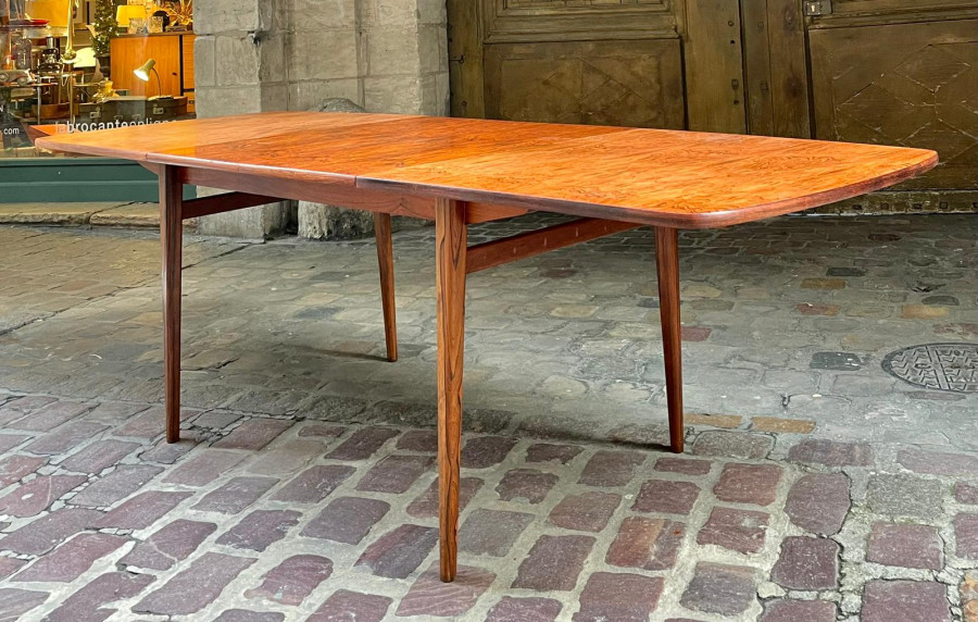 Table Scandinave en Palissandre avec allonges