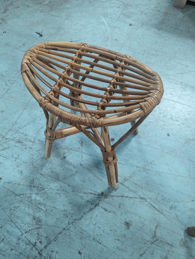 Tabouret en rotin