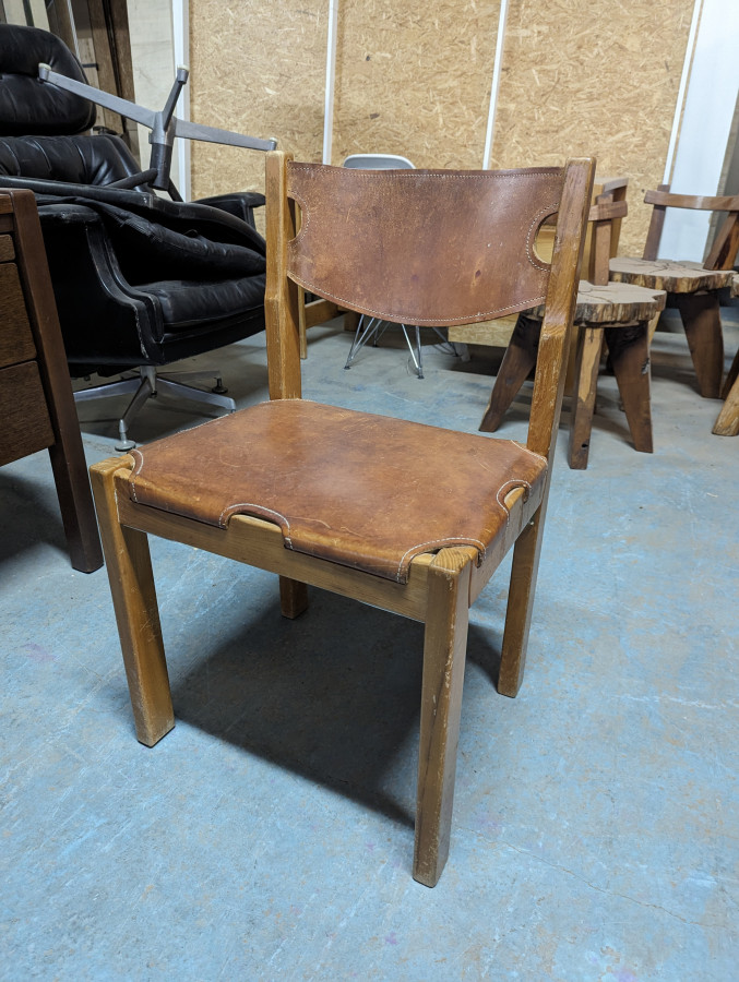 Série de 6 chaises cuir et orme Maison Regain