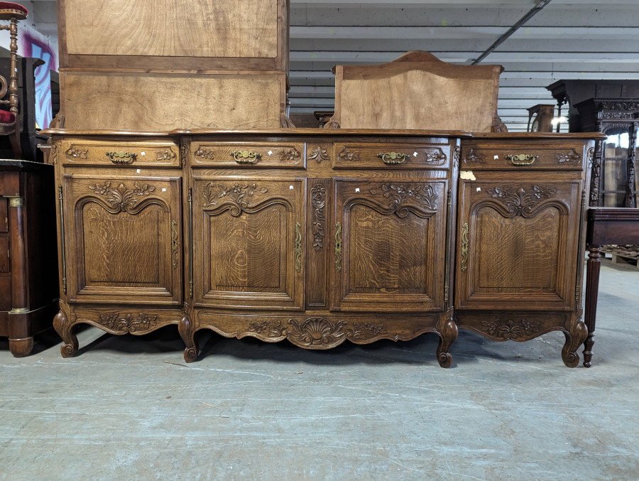 Buffet Enfilade de style Louis XV en chêne