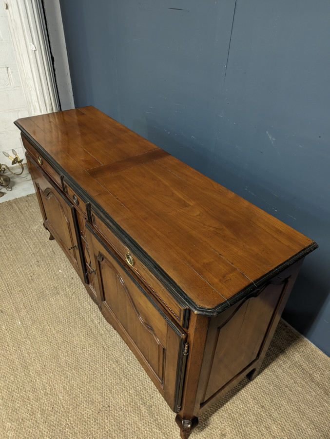 Buffet de style provencale en meriser