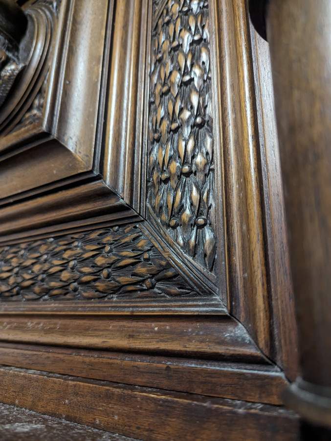 Buffet de style Renaissance en Noyer