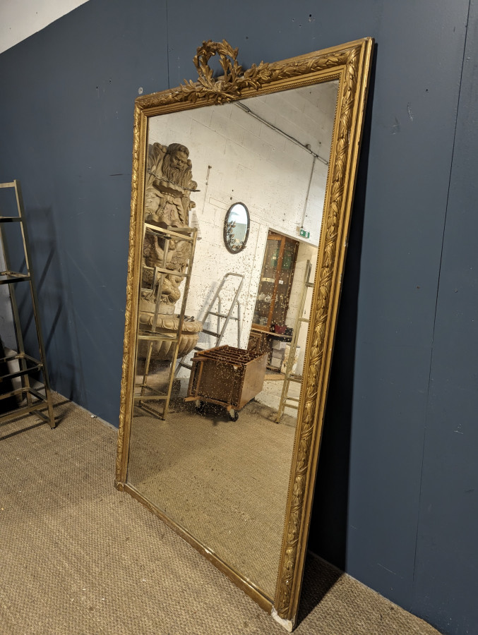 Miroir de style Louis XVI