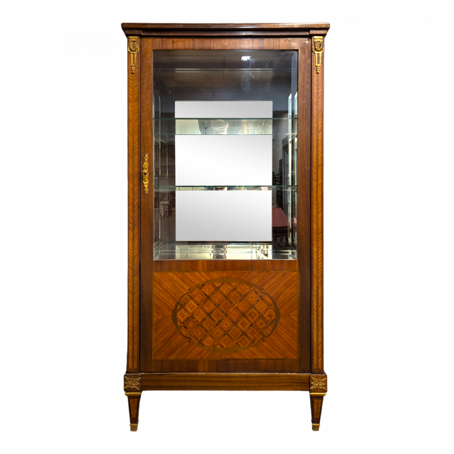 Vitrine de style Empire