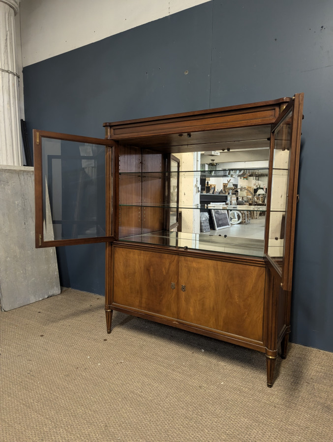 Vitrine en Merisier de style Louis XVI