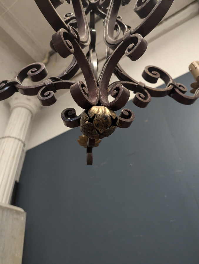 Lustre en fer forgé